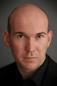 Ảnh diễn viên Alex MacQueen