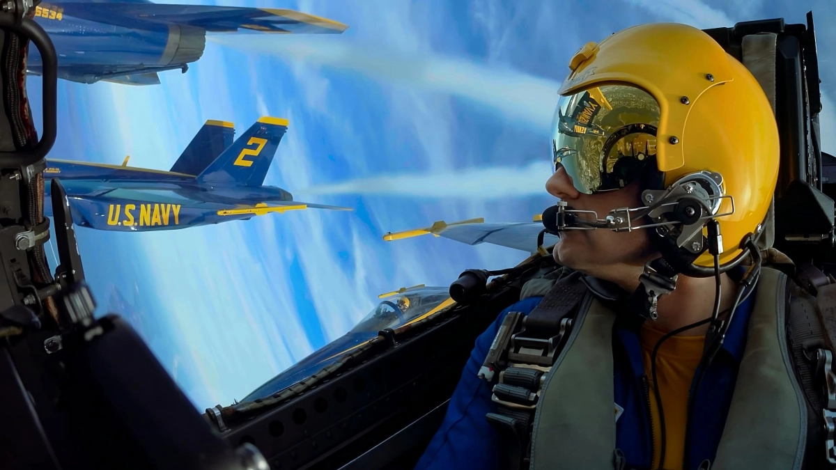 Những Thiên Thần Trên Bầu Trời Xanh (The Blue Angels)